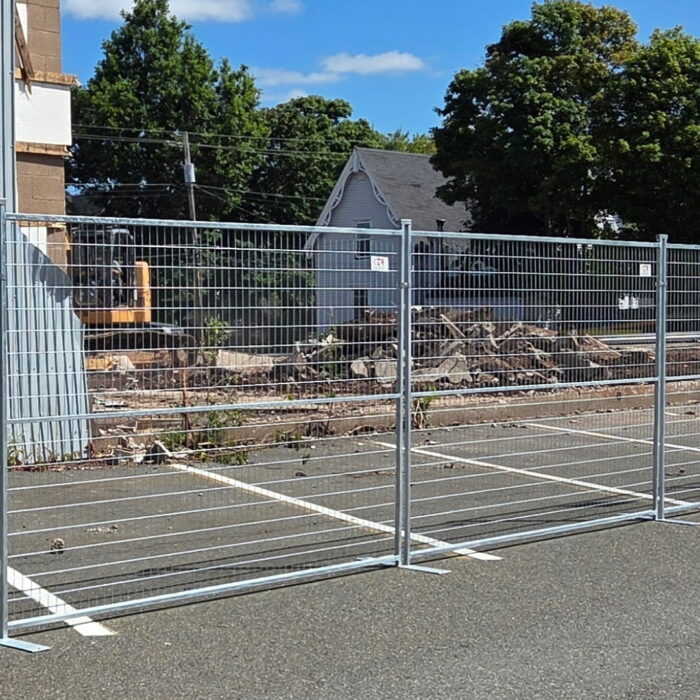 new-construction-fencing